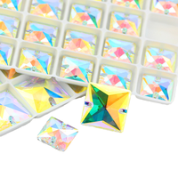 Selina Cristal Résistant aux Rayures K9 Verre Carré Flatback Strass-Design Double Trou pour Haute Couture & DIY Formalwear