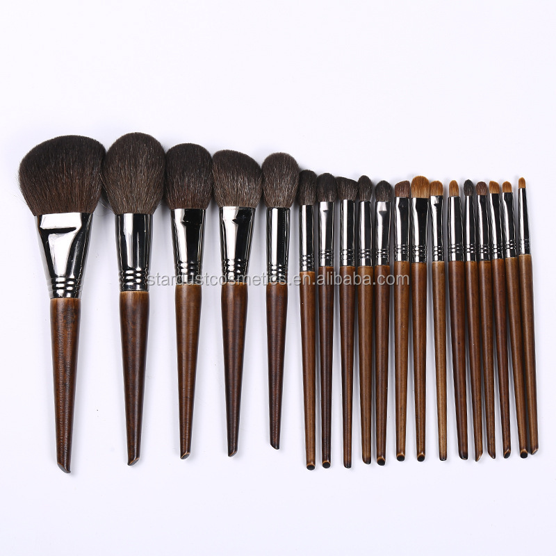 Оптовая торговля СТМ 24 pcs набор кистей для макияжа комплект из покрытого настоящей козьей шерсти черный набор кистей из волоса коричневого цвета ручка с Цена по прейскуранту завода-изготовителя