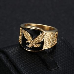 Joyería Personalizada, Anillo de Oro Chapado en Oro de 14k y 18k, Anillo de Acero Inoxidable con Diseño de Águila para Hombre - Product Image 2