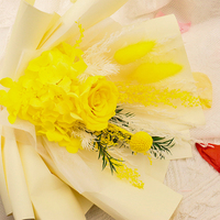 Handgemaakte geconserveerde rozenboeket, eeuwigdurende natuurlijke echte bloemen voor Valentijnsdag cadeau