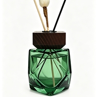Bouteille diffuseur en verre coloré avec logo personnalisé, 100ml 150ml, flacon diffuseur vide givré plat, bouchon personnalisé, pour hôtel, décoration intérieure, cadeau