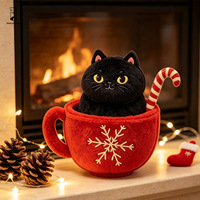 Peluche de Noël Chat Noir avec Flocon de Neige et Tasse Rouge, Poupée Rembourrée avec Canne en Sucrée, Décoration de Maison pour les Fêtes, Cadeau de Noël