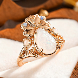 Anello Cocktail Floreale A073 in Oro Massiccio 18K Placcato Oro Rosa con Opale Incastonato, Anelli Raffinati da Donna per Matrimonio - Product Image 6
