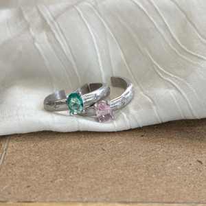 Anillo de Plata de Ley S925 con Estrella Cepillada, Incrustaciones de Diamantes Verdes Menta Paraiba de 18K, Diseño de Nicho, Anillo de Diamantes Rosas en Capas para Mujer - Product Image 2