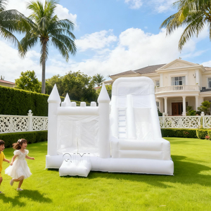 Château gonflable blanc avec toboggan, combo gonflable pour location de fête, château sauteur gonflable avec toboggan - Product Image 1