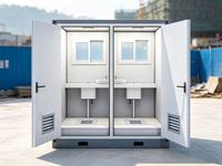 Toilettes publiques portables à double compartiment en panneaux sandwich, durables, écologiques, avec évier intégré pour usage extérieur