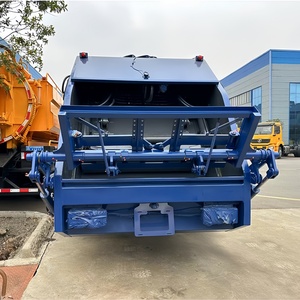 Camion Compacteur de Déchets 1 Isuzu 4X2 7CBM de Haute Qualité à Prix d'Usine - Camion Compacteur de Déchets Urbains - Product Image 3