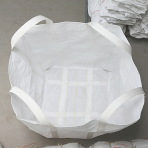 Sac en vrac FIBC blanc en PP, à fond plat et ouverture supérieure, capacité 1000 kg, pour le <span class=keywords><strong>transport</strong></span> <span class=keywords><strong>de</strong></span> <span class=keywords><strong>bois</strong></span> <span class=keywords><strong>de</strong></span> <span class=keywords><strong>chauffage</strong></span>, <span class=keywords><strong>de</strong></span> billes <span class=keywords><strong>de</strong></span> <span class=keywords><strong>bois</strong></span> et <span class=keywords><strong>de</strong></span> biomasse, avec quatre boucles <span class=keywords><strong>de</strong></span> levage - Product Image 4