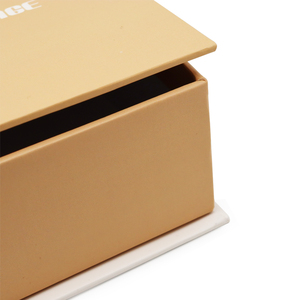 Caja de Embalaje de Cartón con Logotipo Personalizado, Caja Magnética Rígida para Pelucas, Ropa Interior, Forma Cuadrada, Laminación Mate, Recubrimiento UV - Product Image 5