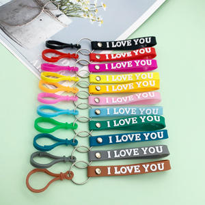 Dessin animé à la mode jouets en silicone Couple Style point porte-clés et mousquetons petits accessoires transfrontaliers pour cadeaux promotionnels - Product Image 6