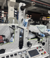 Machine d'impression flexographique automatique pour étiquettes adhésives en film plastique, équipement d'impression flexo pour autocollants avec four UV