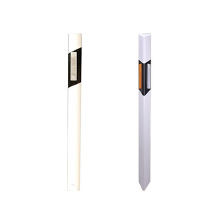เสาจราจรสะท้อนแสง PVC สีขาว แบบติดตั้งบนพื้น ทรงกรวยเพรียวบาง มาตรฐาน IP65 ผลิตภัณฑ์เตือนการจราจร - Product Image 3