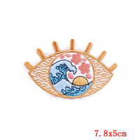 Les nouveaux patchs de broderie punk personnalisés chauds en gros bouteille de potion du diable personnalisée vue dans les yeux patch brodé pour tissu