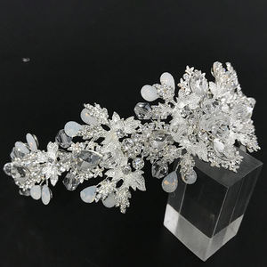 الجملة الأصلي تصميم تألق الشتاء مختلف كريستال ندفة الثلج حجر الراين الماس الديكور الزينة المعدنية عقال - Product Image 3