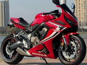 <span class=keywords><strong>Moto</strong></span> Honda CBR650cc à quatre cylindres, refroidie par eau, à essence, très vendue. <span class=keywords><strong>Moto</strong></span> d'occasion disponible à l'exportation. - Product Image 1