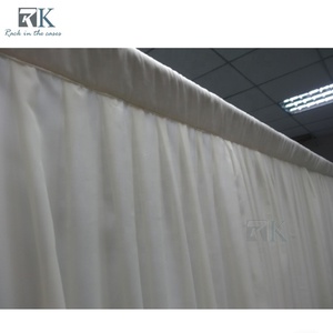 ฉากหลังงานแต่งงานแบบติดผนัง ดีไซน์เรียบหรู พร้อมผ้าคลุมแบบครบชุด - Product Image 4