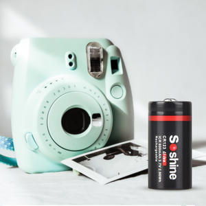 Soshine <span class=keywords><strong>Batterie</strong></span> <span class=keywords><strong>rechargeable</strong></span> Li-ion <span class=keywords><strong>CR123</strong></span> RCR123 16340 800mAh 3.7V <span class=keywords><strong>Batterie</strong></span> <span class=keywords><strong>rechargeable</strong></span> au lithium-ion en gros - Product Image 4