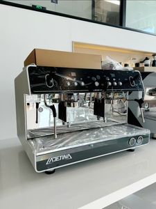 Máquina de Espresso Comercial de Doble Cabezal Automática de Acero Inoxidable LADETINA/Tianna Portátil con Batería para Hotel - Product Image 5