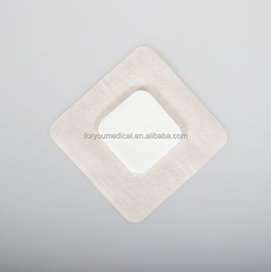 Pansement en mousse adhésive à grande capacité de drainage, offrant un confort supplémentaire et une protection amortissante - Product Image 4