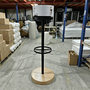 Présentoir rotatif robuste sur pied en métal pour magasin de détail, bijoux <span class=keywords><strong>et</strong></span> accessoires, avec base en bois écologique - Product Image 1