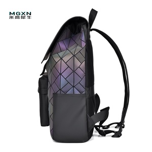 <span class=keywords><strong>Zaino</strong></span> da <span class=keywords><strong>Uomo</strong></span> Fashion a Rete di Diamanti Grande Capacità Impermeabile in Pelle PU <span class=keywords><strong>Zaino</strong></span> Porta PC per Computer Business Casual Quotidiano - Product Image 3