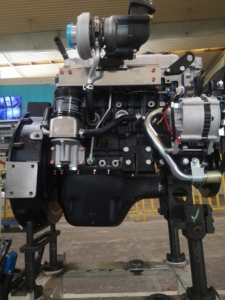 מנוע דיזל ISUZU מדגם JE493ZLDCE-01 בהספק 51 קילוואט, מקורר מים, עם התנעה חשמלית, כולל רדיאטור ומסנן אוויר, מותג מוביל, אחריות לשנה. - Product Image 5