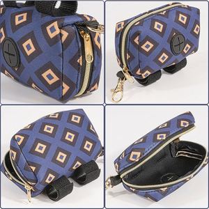 Dispensador de Bolsas para Excrementos de Mascotas Oxford Personalizado, Impermeable, Ligero, para Exteriores, Manos Libres, para Correa de Perro - Product Image 3