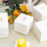 Boîte de découpe de gâteau de 3 pouces 4 pouces Boîte à dessert triangulaire de style occidental blanche Mousse Plateau inférieur sucré Logo personnalisé