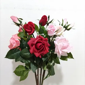 Affascinante lattice artificiale Real Touch Rose Flower 3 teste Decorative Real Touch Roses