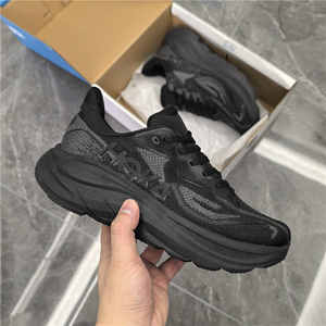 รองเท้ากีฬา HOKAS <span class=keywords><strong>Clifton</strong></span> 10 รุ่นล่าสุด 26 แบบ สำหรับผู้ชายและผู้หญิง คุณภาพเยี่ยม ระบายอากาศได้ดี สวมใส่สบาย เหมาะสำหรับการวิ่ง - Product Image 3