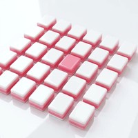 Ensemble de mahjong de luxe Gemma - Tuiles en acrylique rose et bleu irisé - Jeu pour 4 joueurs - Style américain moderne - Supports de jeu pour des soirées de jeu chics