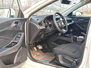 MG MG5 Édition Globale Deluxe 1.5L/1.5T, Nouvelle Édition Phare Mondiale, <span class=keywords><strong>Voiture</strong></span> à Essence Berline, Vente Chaude 2023-2025, <span class=keywords><strong>Voiture</strong></span> d'occasion <span class=keywords><strong>France</strong></span> - Product Image 4