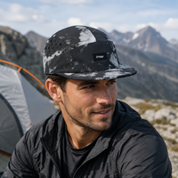 Casquette de course non structurée à 5 panneaux DYMF Premium avec logo personnalisé, légère, en nylon imperméable, perforations laser, style camper