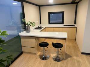 Casa Contenedor Modular Prefabricada de Lujo, Moderna, Móvil, de 2 Dormitorios, Expandible, con Instalación Rápida de Acero y Color Personalizado - Product Image 3