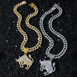 สร้อยคอคิวบาลิงค์ฮิปฮอปขายดี ชุบทอง/เงิน พร้อมจี้รูปวัว ดีไซน์เท่ห์สำหรับผู้ชาย ขายส่งเครื่องประดับ - Product Image 1