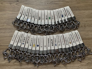 Wholesale Metal Leather Auto Branded Car <strong>Keychains</strong> - Product Image 2