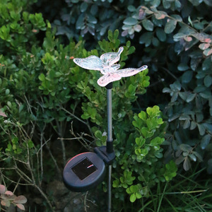 ไฟผีเสื้อพลังงานแสงอาทิตย์ ไฟ LED ตกแต่งสนามหญ้ากลางแจ้ง เสาเรียวบาง ไฟส่องสว่างสำหรับลานบ้านและวิลล่า - Product Image 2
