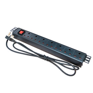 Cable PDU LE de 19 Pulgadas para Sudáfrica, 3x1.5mm, 16A, 250V, 8 Tomas, Instalación Horizontal/Vertical - Product Image 3