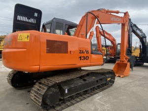 Excavatrice d'occasion HITACHI ZX130 pour travaux de terrassement à vendre - Product Image 4