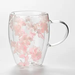 厂家定制高硼硅酸盐双壁玻璃咖啡杯带干花玻璃咖啡杯带手柄玻璃杯