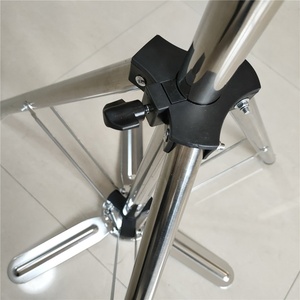 Support de tête de mannequin réglable professionnel pour salon de coiffure, trépied en acier inoxydable pour présentation de coiffures - Product Image 5