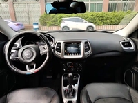 Personnalisation intérieure Jeep Compass 2017 2018 2019 Édition Auto Pleasure Voiture d'occasion de haute qualité à vendre