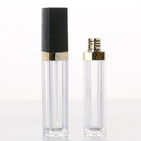 Fourniture d'usine Meilleurs prix Emballage cosmétique Tube de brillant à lèvres en plastique rose Tube de rouge à lèvres liquide personnalisé intérieur vide