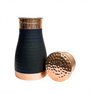 Bouteille d'eau en cuivre imprimée de luxe écologique, couvercle sécurisé durable, options de couleur personnalisées, design portable pour usage quotidien - Product Image 1