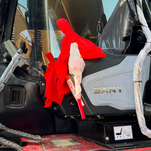 รถขุด Sany Sy305h มือสองคุณภาพสูง รุ่นปี 2023 น้ำหนัก 30.5 ตัน ความจุบุ้งกี๋ 1.8 เมตร พร้อมเครื่องยนต์ มอเตอร์ ปั๊มไฮดรอลิก ราคาถูก - Product Image 5