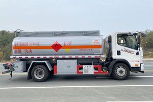 Camion-citerne Faw 6*4 en acier au carbone, capacité de stockage de 20 mètres cubes, 350 ch, en promotion - Product Image 4