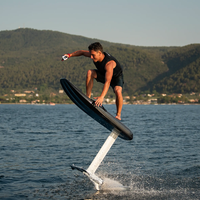 Planche de surf électrique hydrofoil haute vitesse Efoil 8KW en fibre de carbone 58V 40KM/H avec télécommande sans fil pour sports nautiques