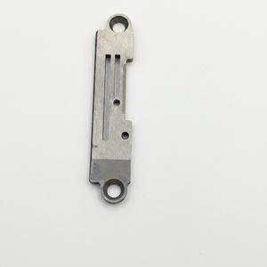 อะไหล่จักรเย็บผ้าอุตสาหกรรม ยี่ห้อ Kenlen รุ่น JK 522 GAUGE PLATE 1/8 1190-522-S00 เหล็ก 0.1 กก. ขายดีที่สุด - Product Image 1
