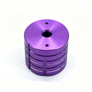 Conector Roscado de Acero Negro Mecanizado por CNC, Pieza de Torneado de la Marca TECH-KING - Product Image 1