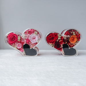 Boîte à bijoux en roses <span class=keywords><strong>éternel</strong></span>les en gros avec couvercle en acrylique en forme <span class=keywords><strong>de</strong></span> cœur, coffret cadeau <span class=keywords><strong>de</strong></span> roses <span class=keywords><strong>éternel</strong></span>les, fourniture d'usine OEM pour la Fête des Mères - Product Image 4